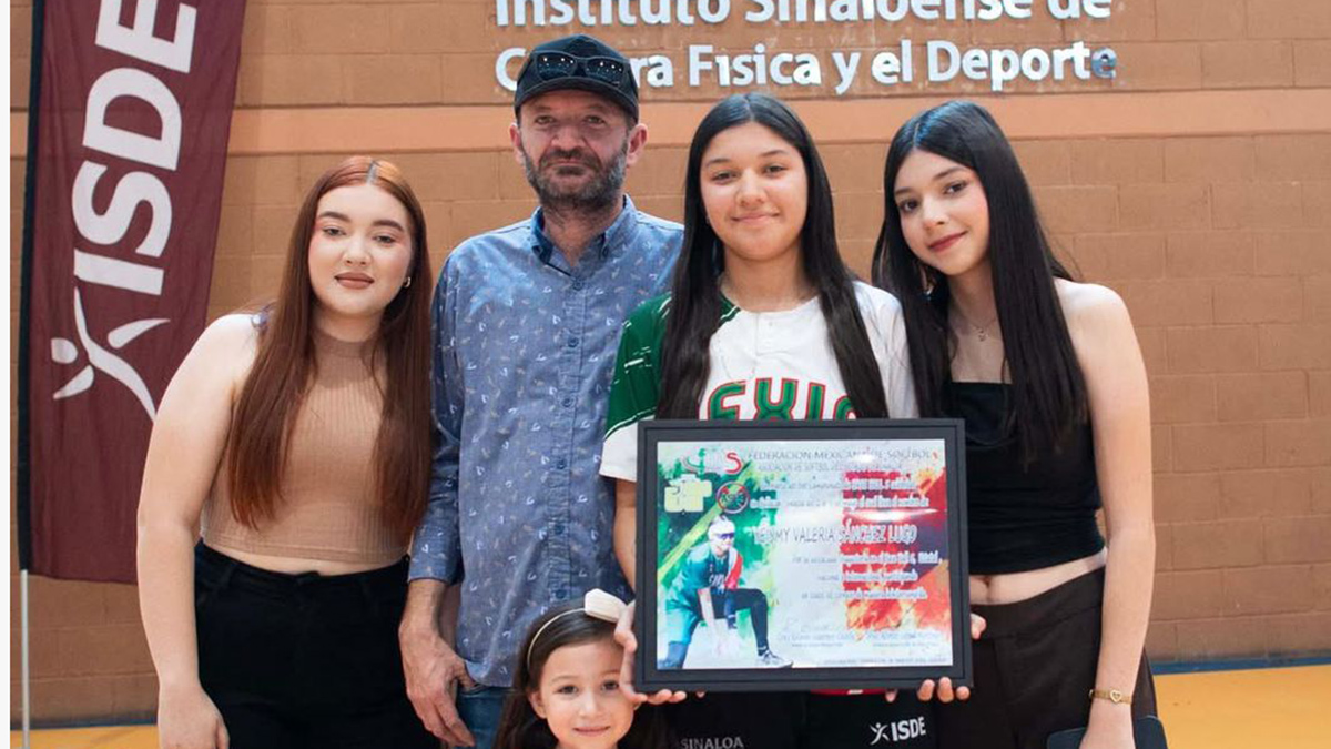 “ES UN ORGULLO PARA TODA LA FAMILIA”