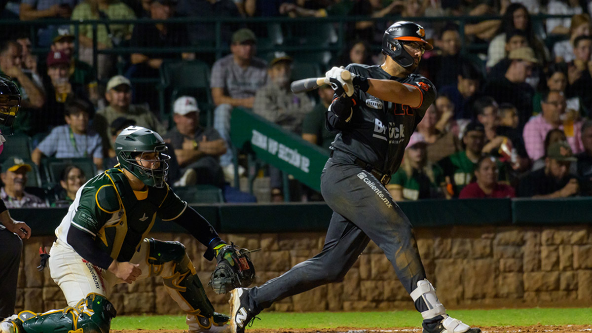 Naranjeros se llevan cerrado encuentro